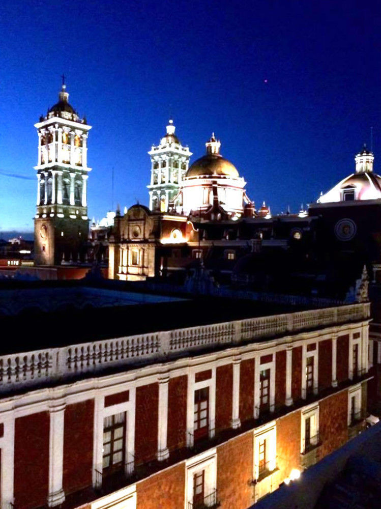 Hotel Leones Heroica Puebla de Zaragoza Exterior foto